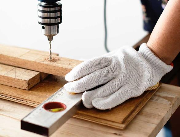 cordless drilling tool